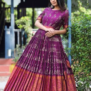 Handloom Dresses – Sustainable Style Woven with Tradition